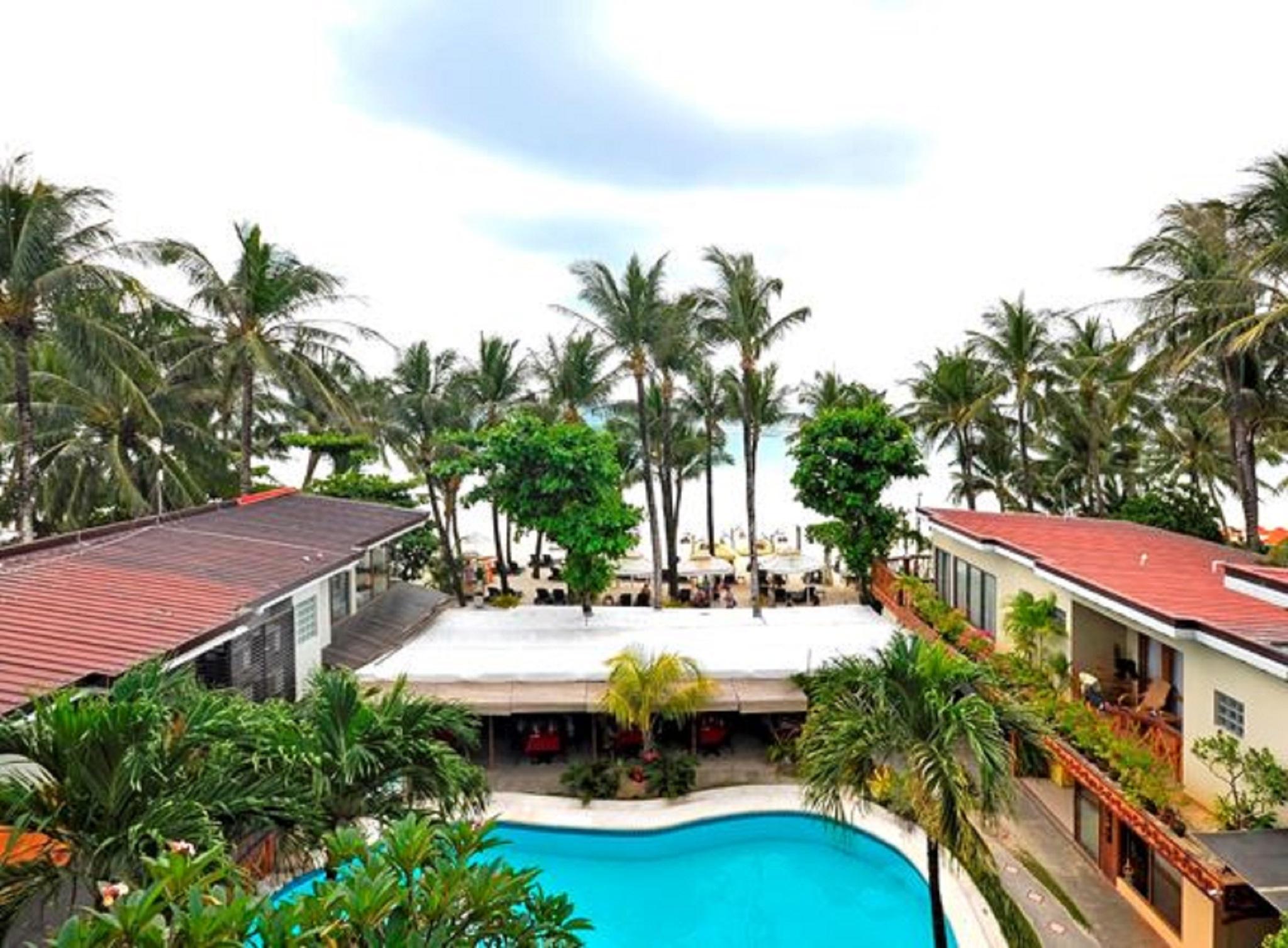 Red Coconut Beach Hotel Boracay Balabag  Exterior foto